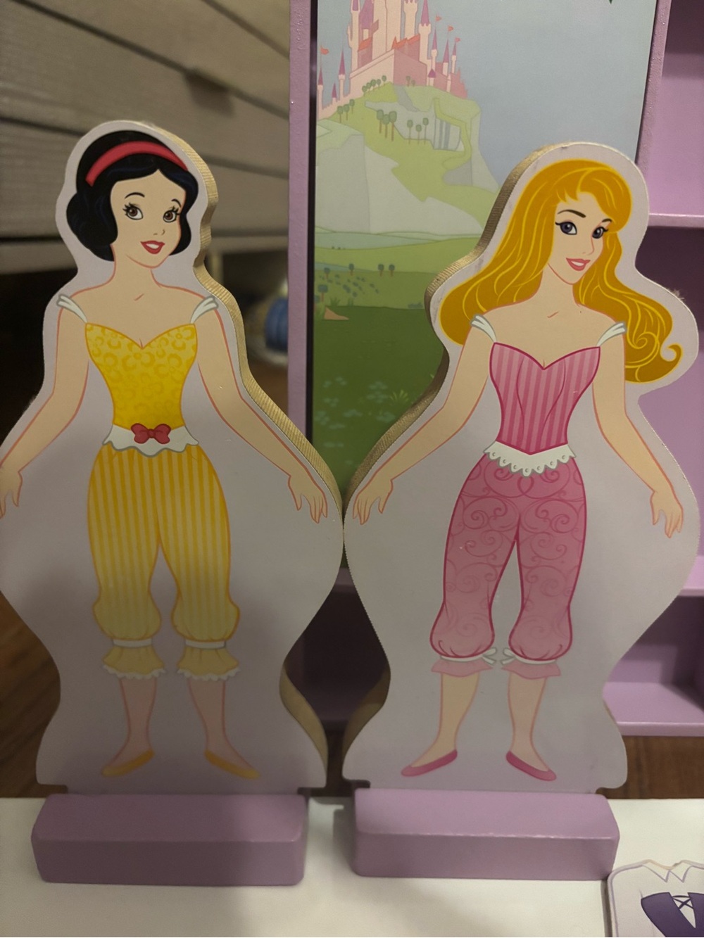 Melissa & Doug Disney Sleeping Beauty Snow White Magnetic Dress-Up Wood Doll Set - Picture 4 of 7